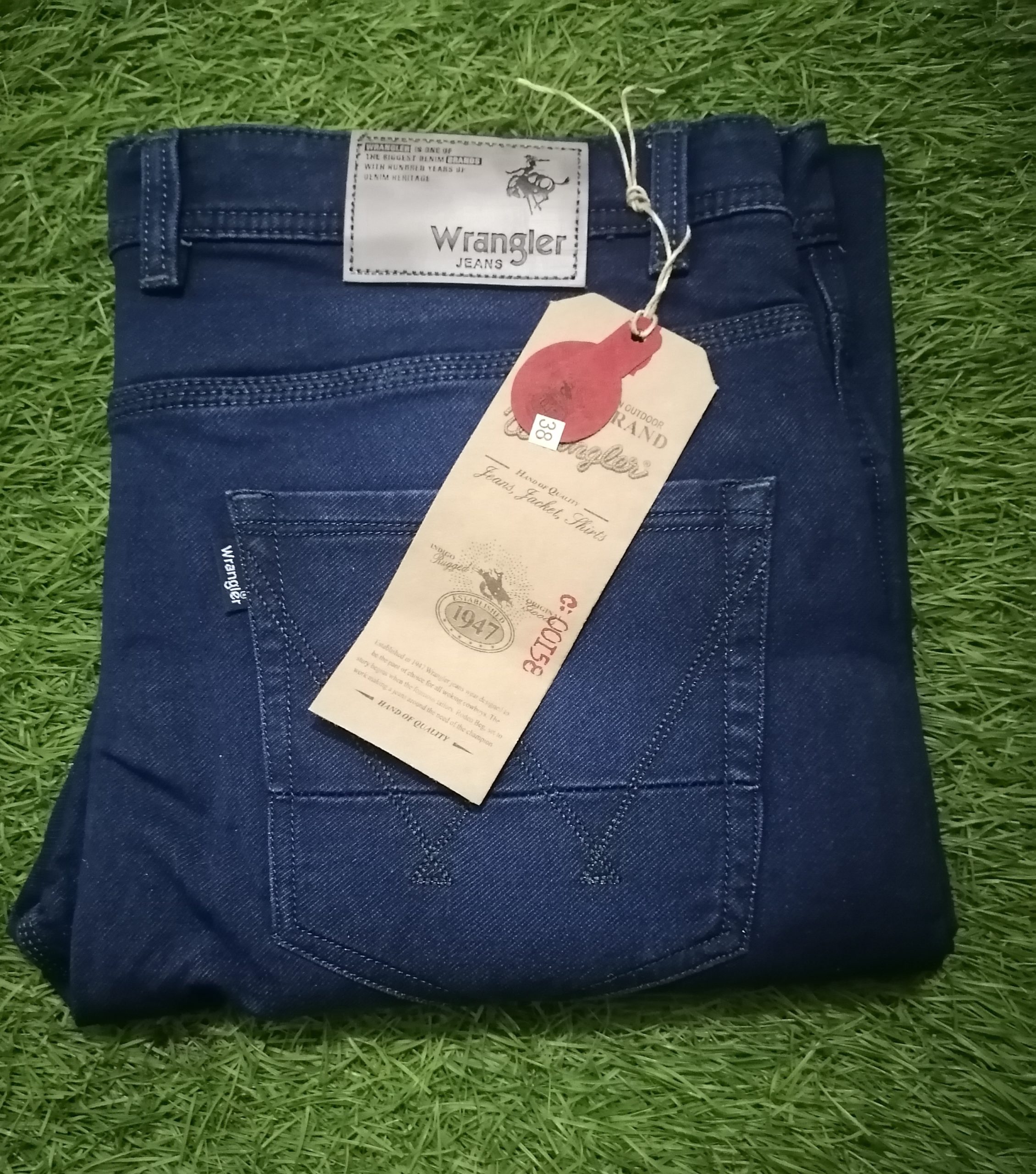 Wrangler Jeans Size-38 - Kashmir Suharaa